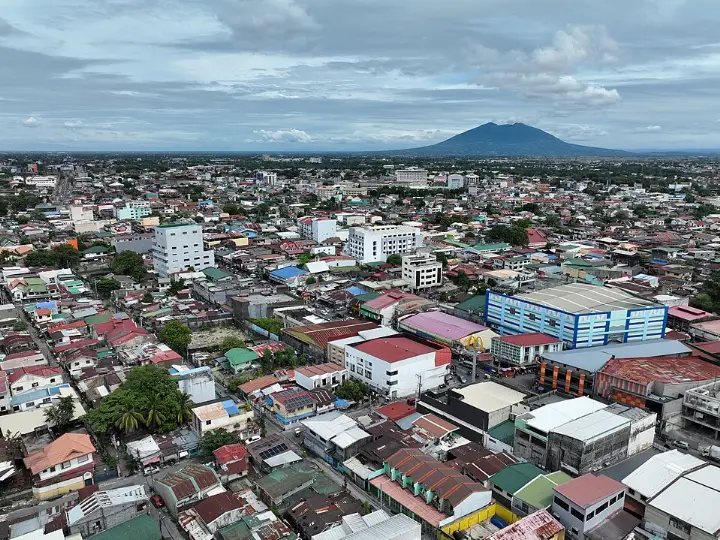 Angeles City city view