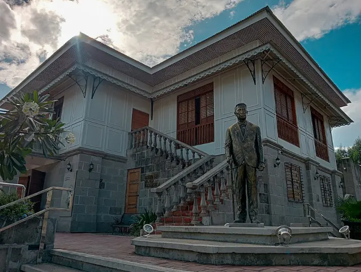 Valenzuela city view